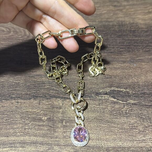 Elegant 14K Gold Plated Chain Necklace with Pink Pendant  And Zirconia - Picture 6 of 7